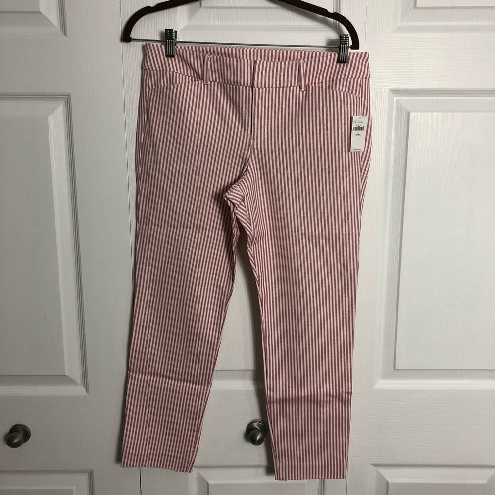 ❤️ 8P ❤️ NWT Old Navy Striped Pixie Ankle Pants​